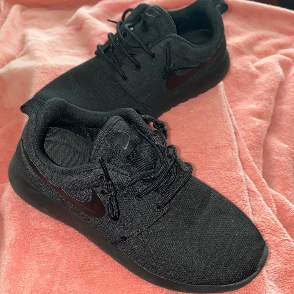 Nike Roshe One Women's Shoe
